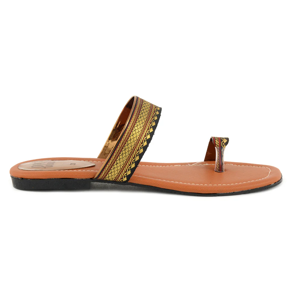 Toe Ring Chappals - Image 2