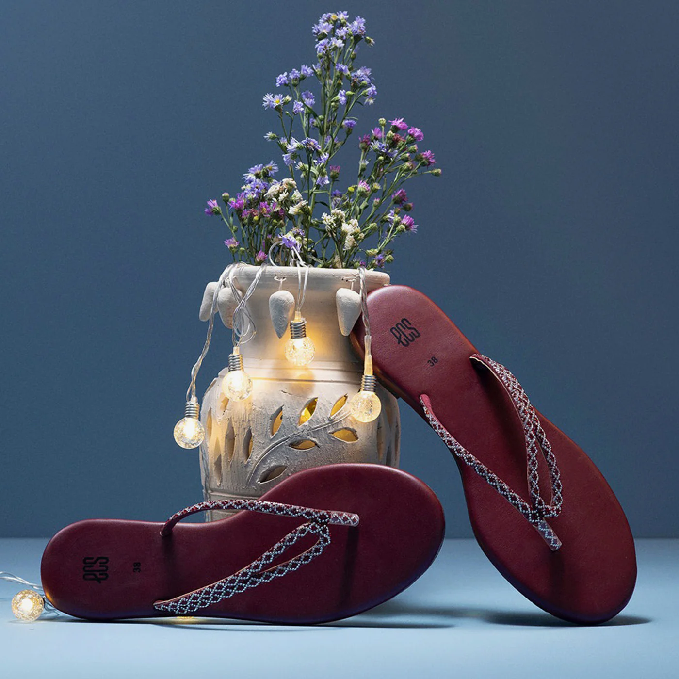 Nagina Dori Chappal - Image 2