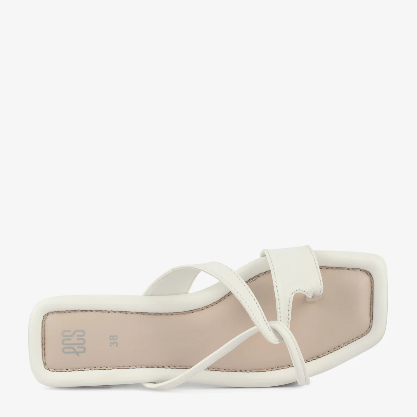 Knot Detail Chappals - Image 4