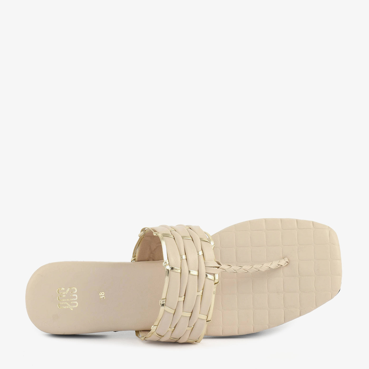 Woven Comfort - Image 9