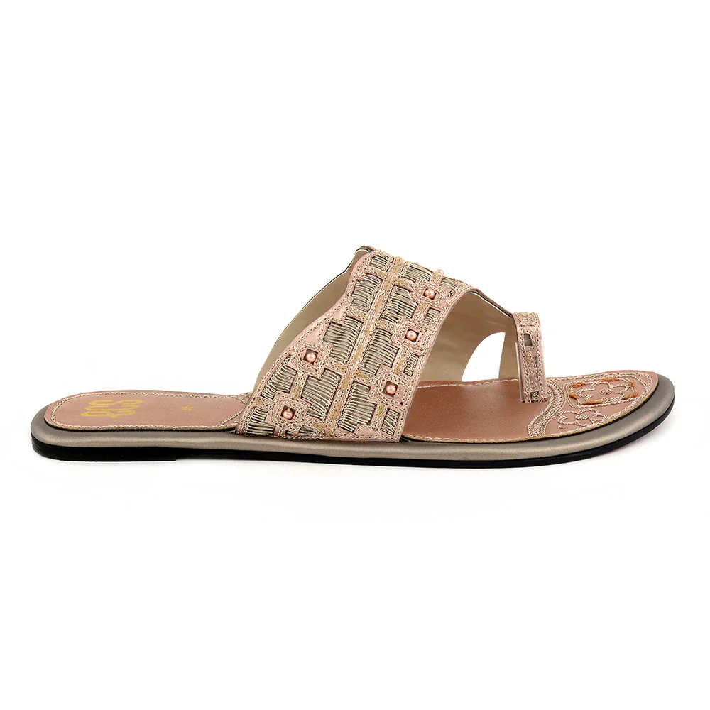 Embroidery Artwork Chappals - Image 2