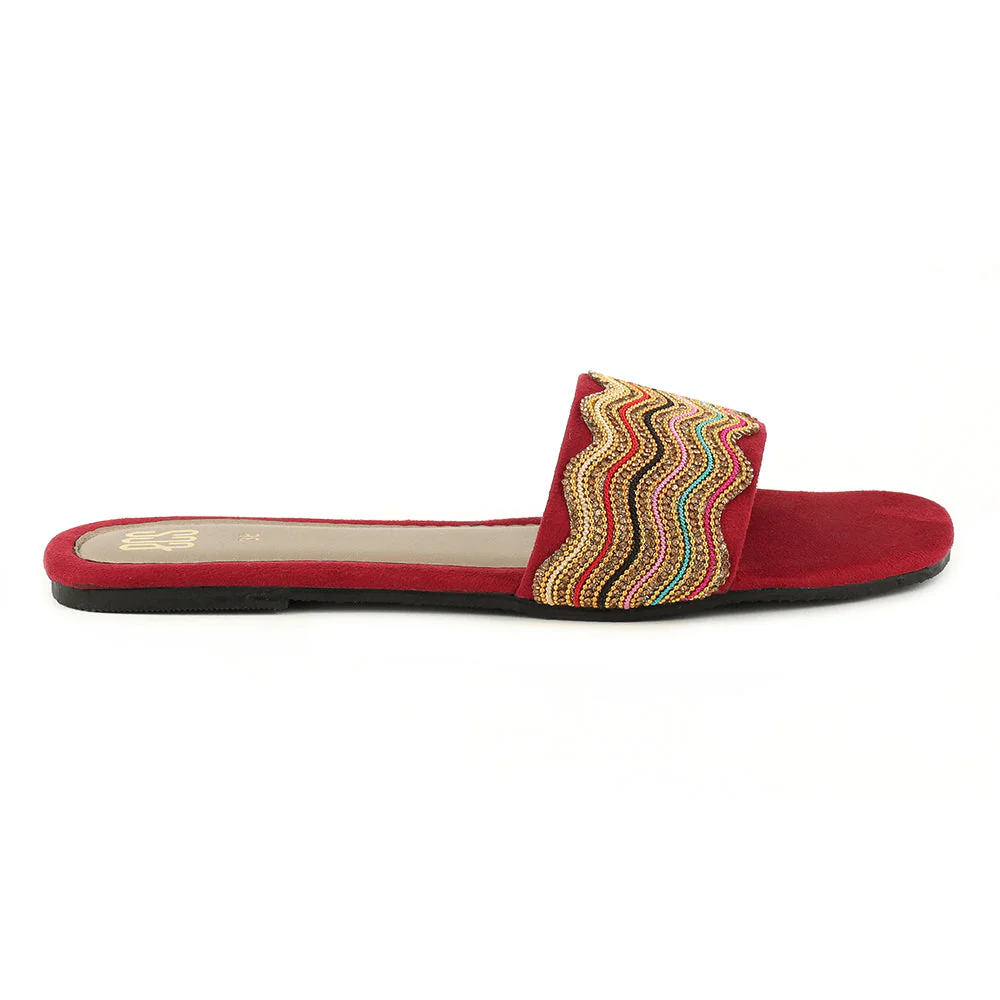 Maroon Embroidered Slippers - Image 2
