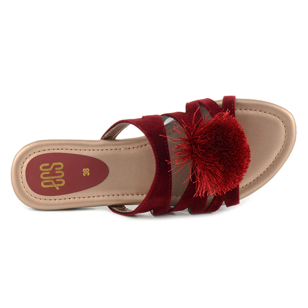 Bunch On Slippers - Image 3