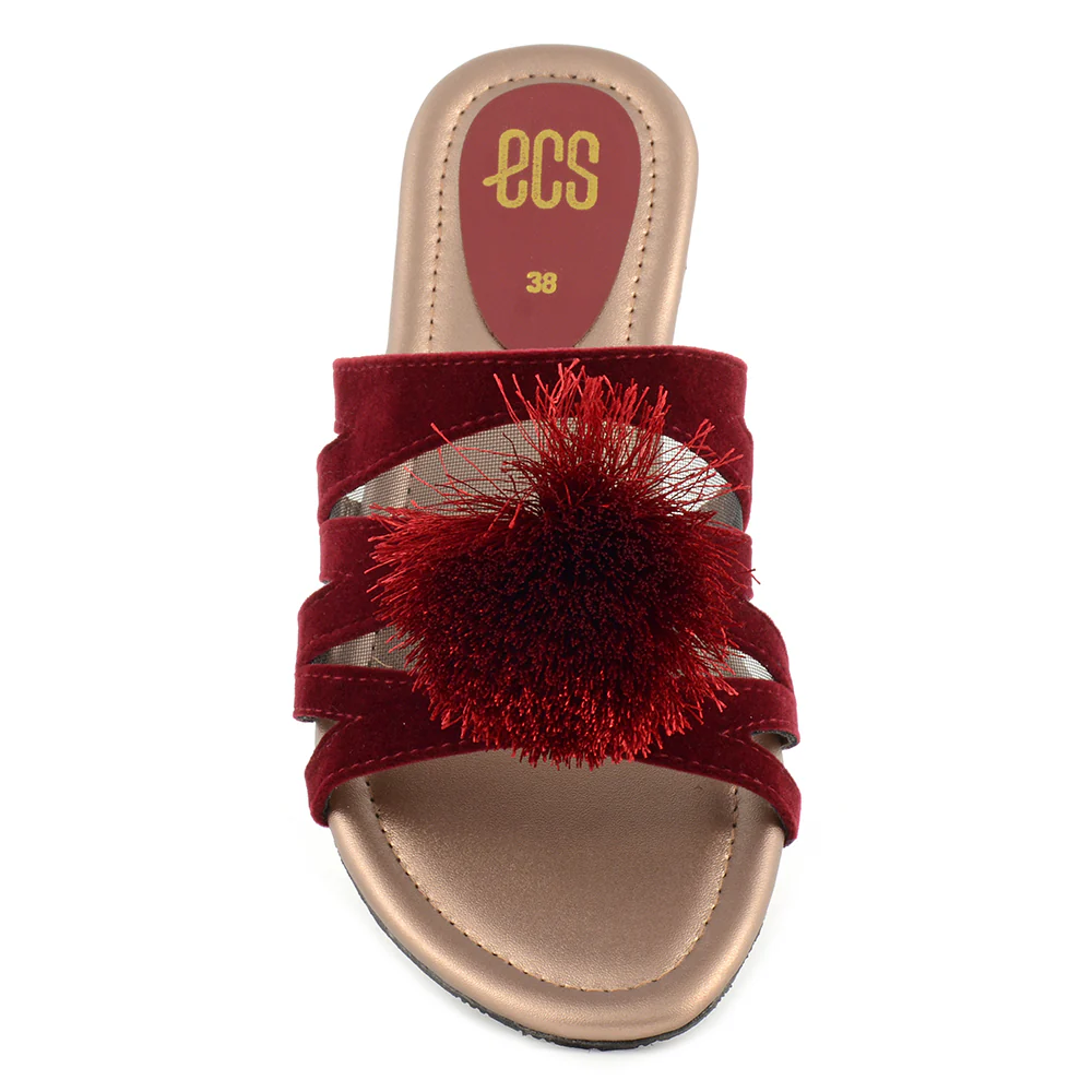 Bunch On Slippers - Image 4