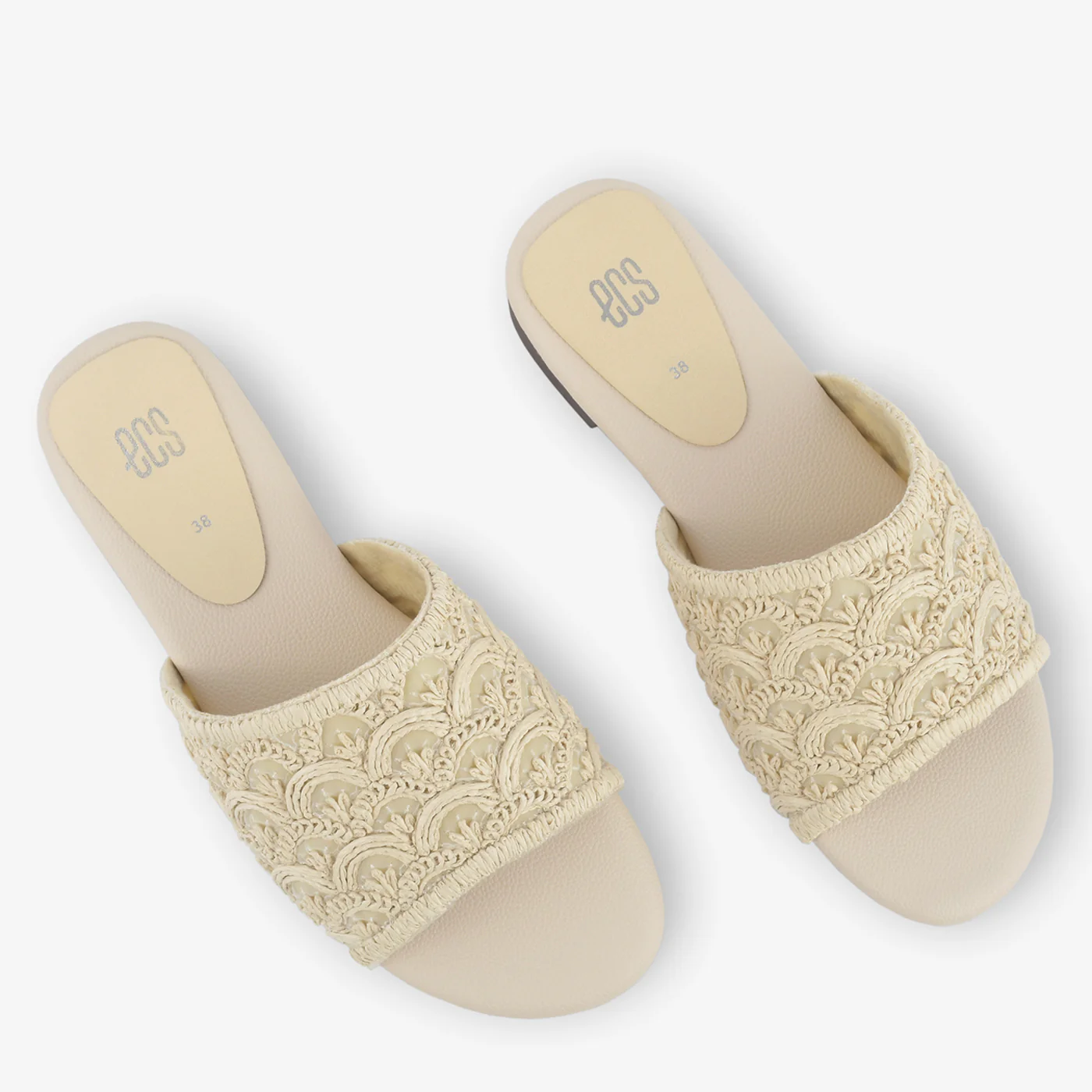 Woven Comfort - Image 7