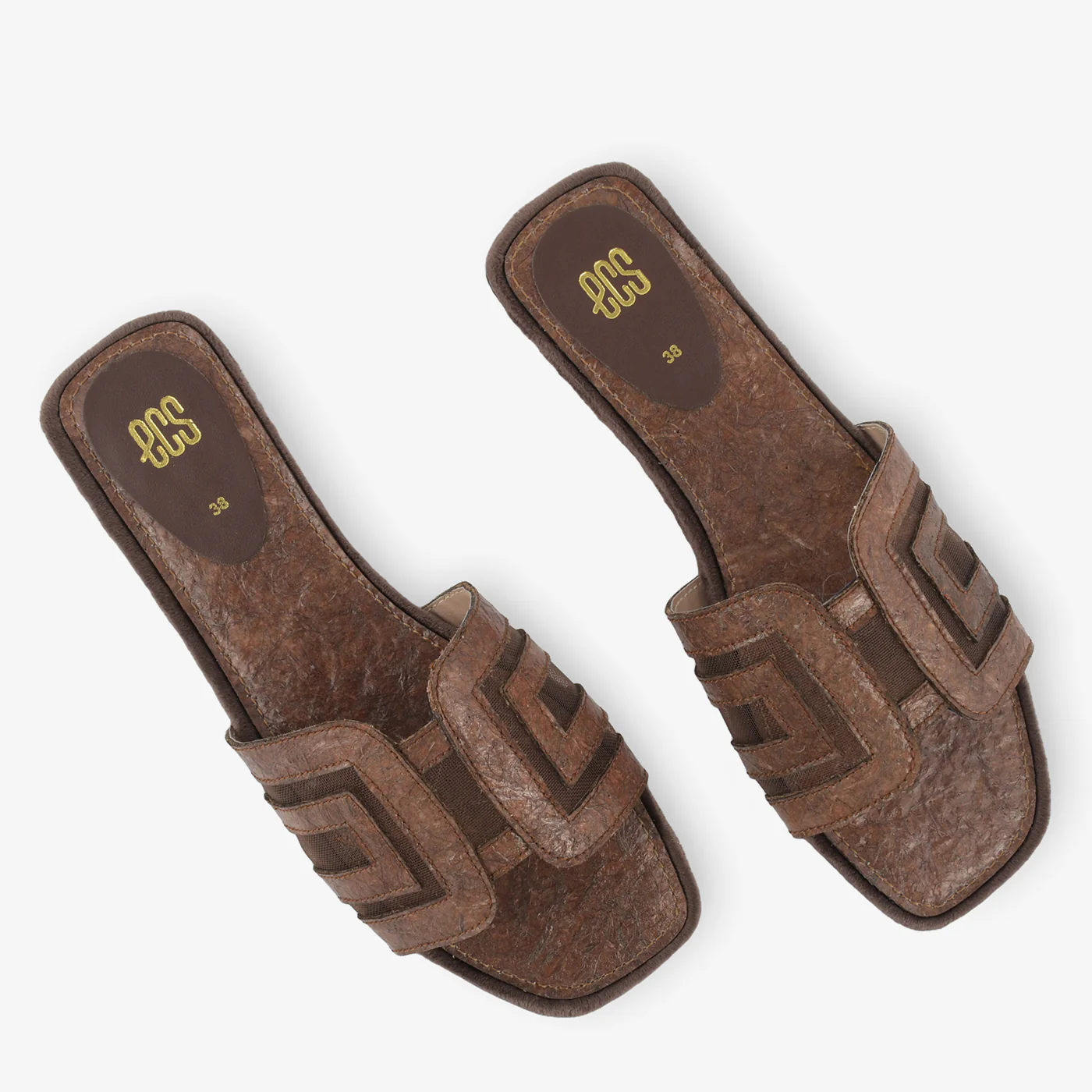 Eco-Pattern Banana Leather Slides - Image 2