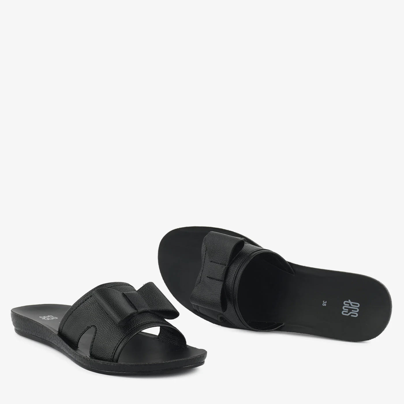 Chic Comfort - Image 12