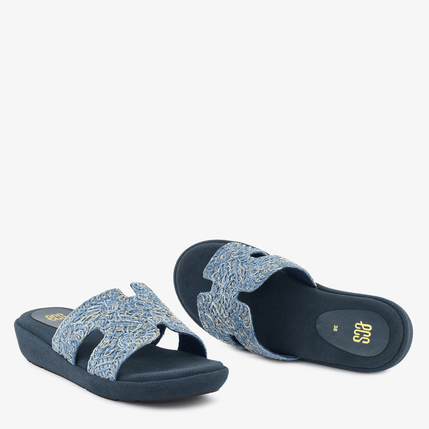 Azure Woven Comfort - Image 2
