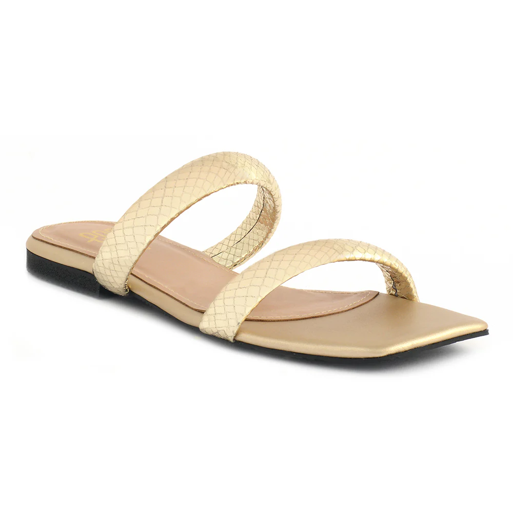 Textured Strap Flat