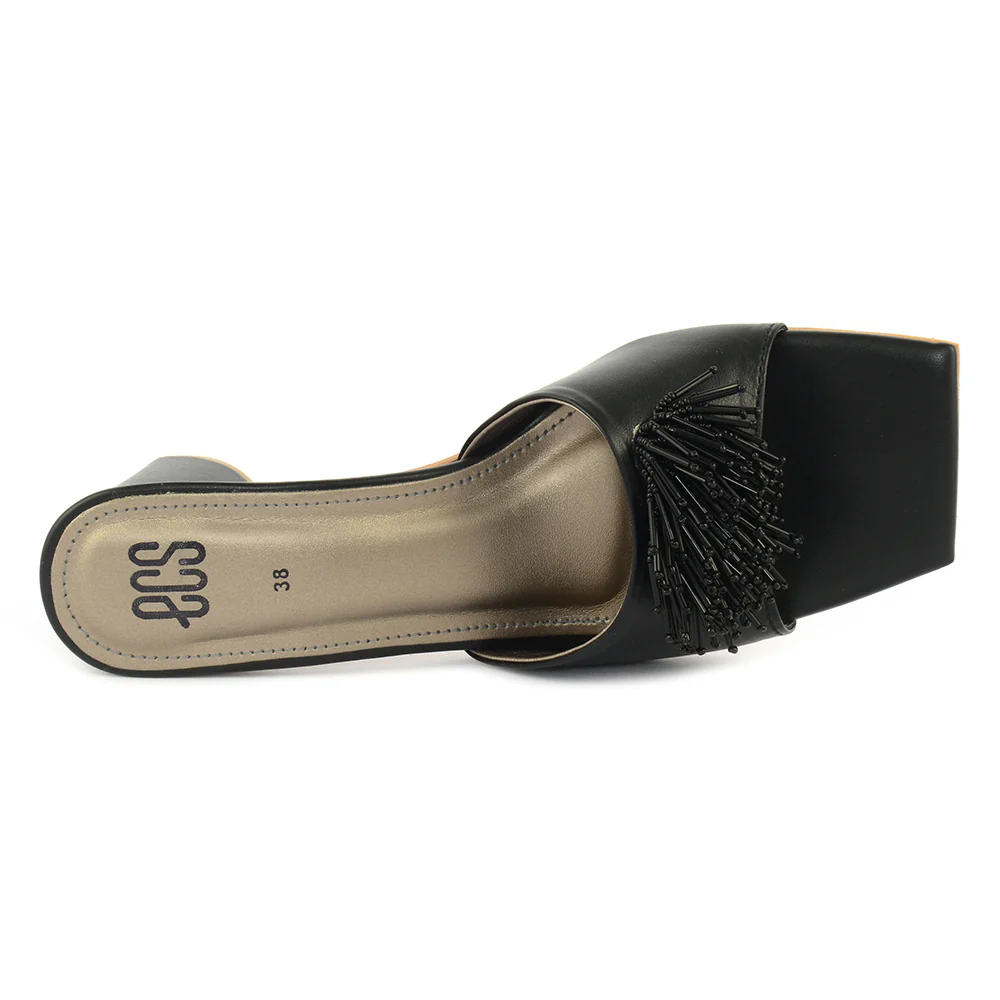 Bunch On Slipper - Image 3