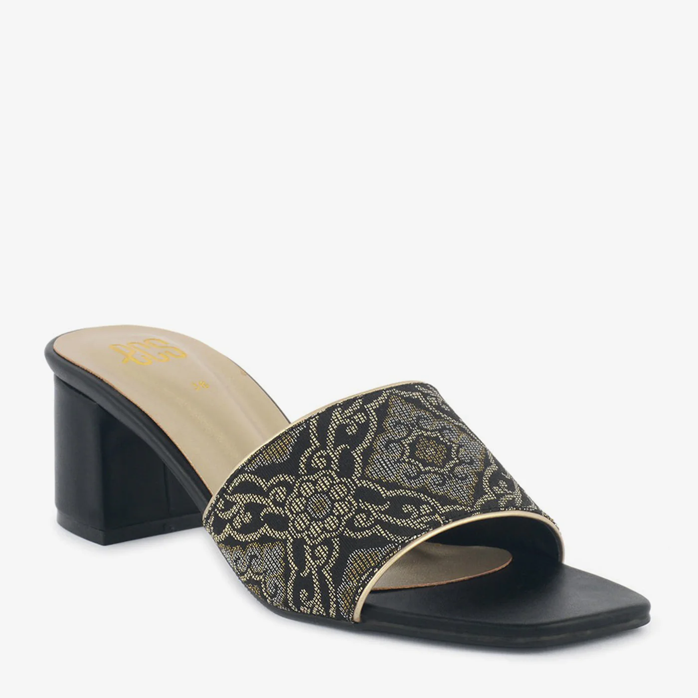 Broad Square Toe Slippers