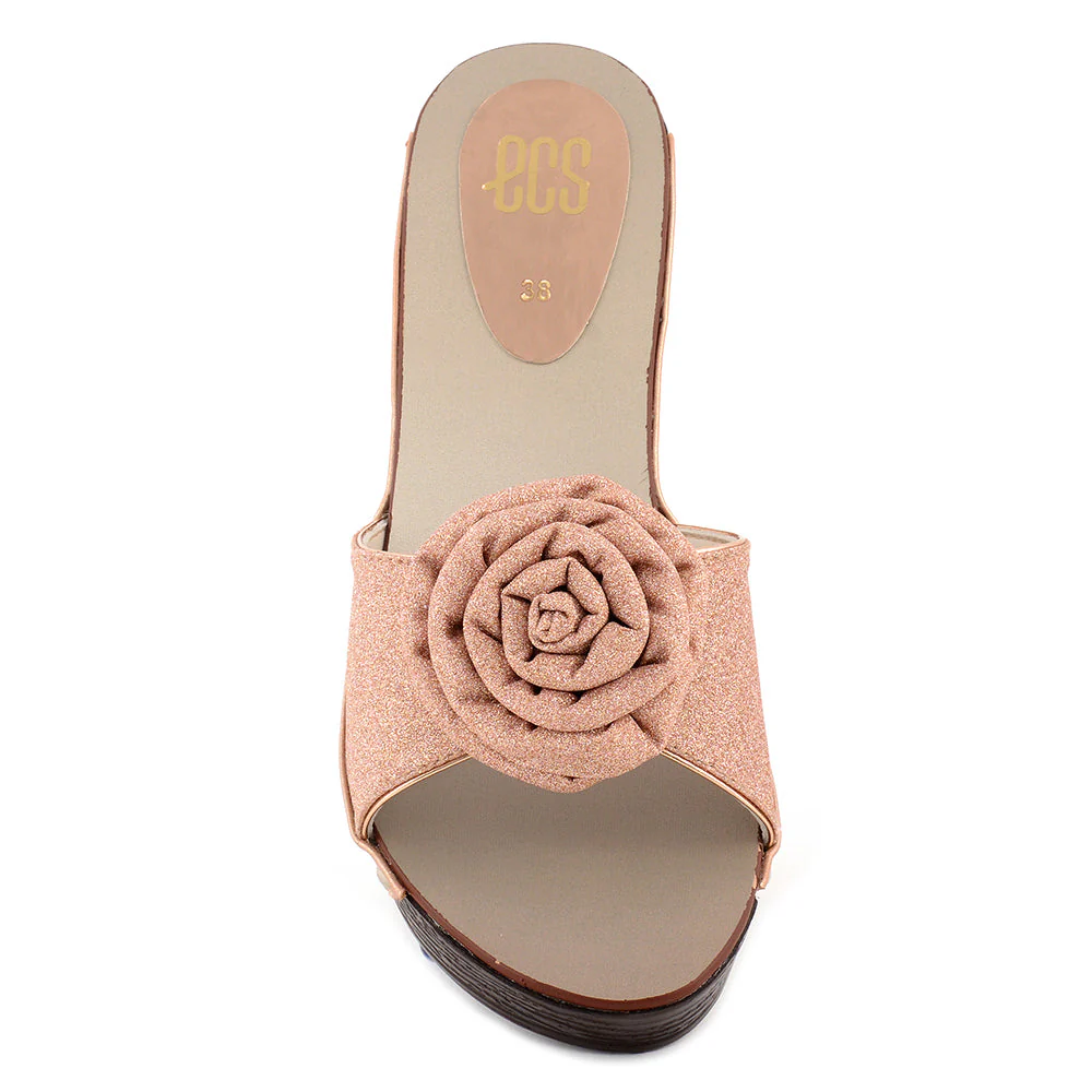 Top-Notch Slippers - Image 4