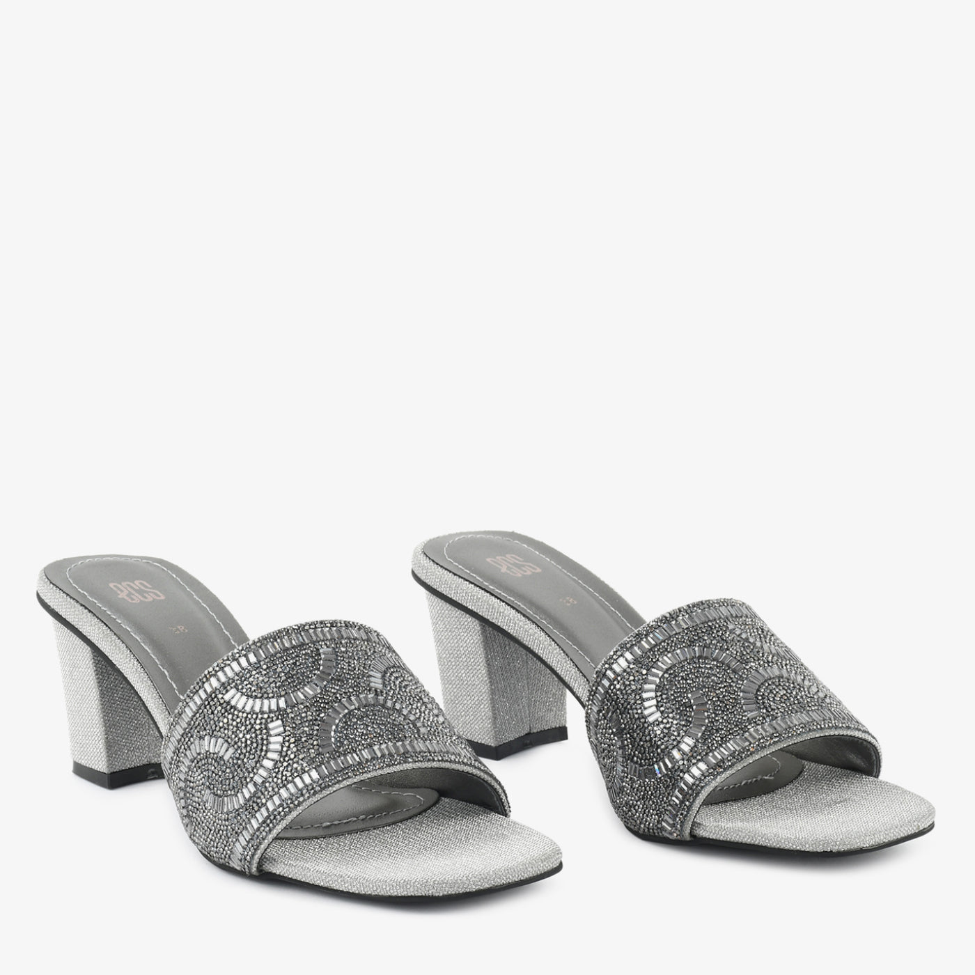 Regal Charm - Image 7