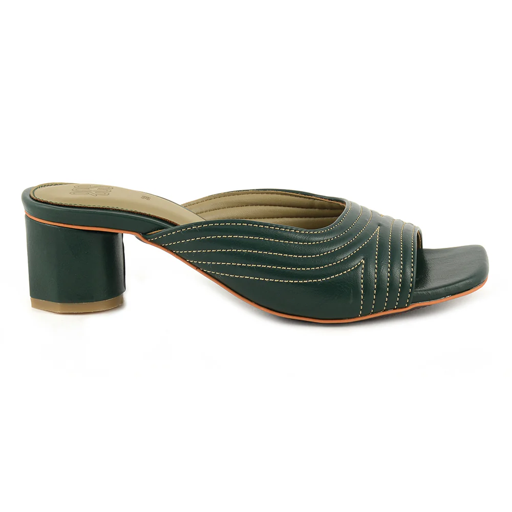 Square-Styled Slippers - Image 6