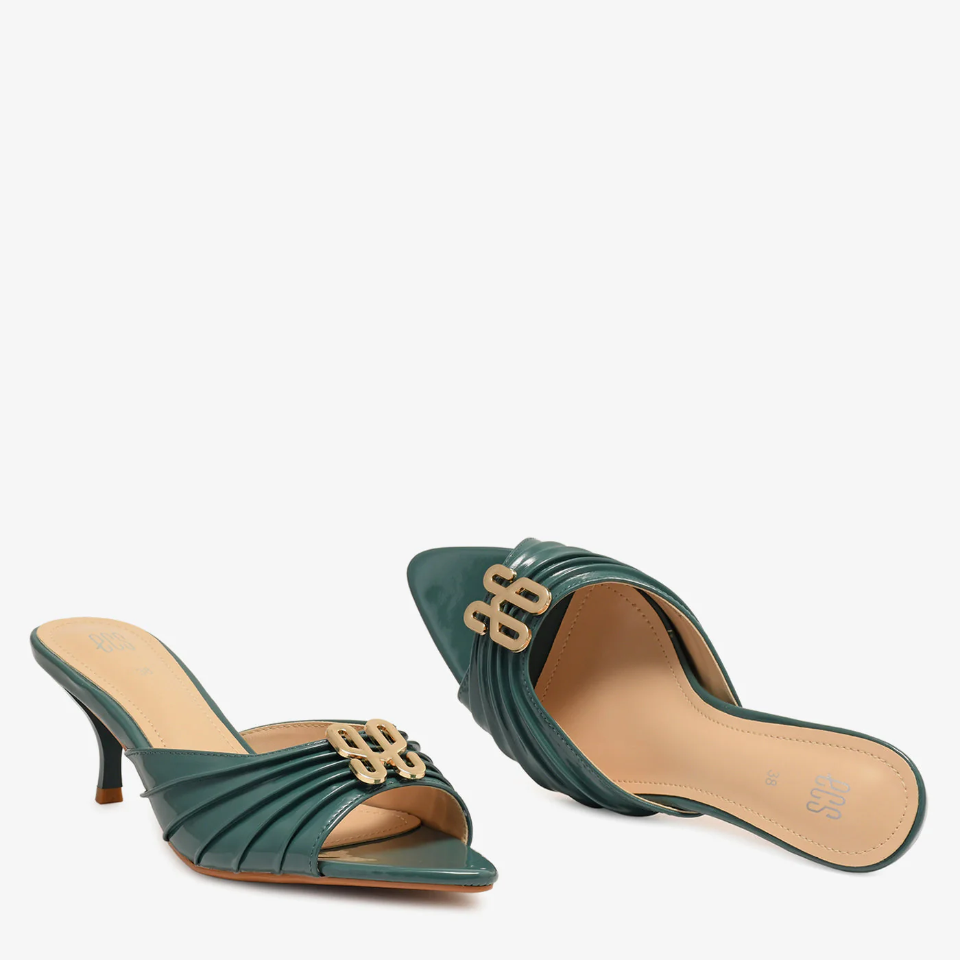 Chic Curve - Image 2