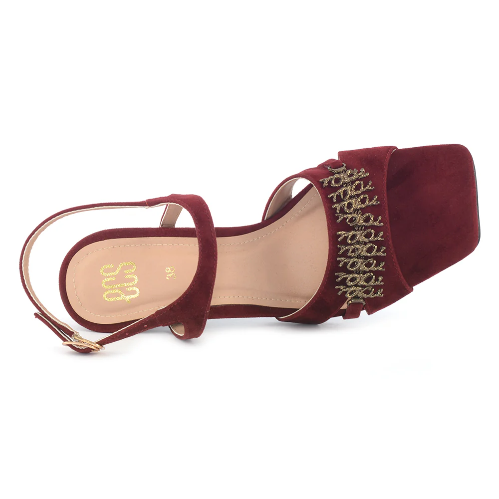 Trendy Matte Sandals - Image 3