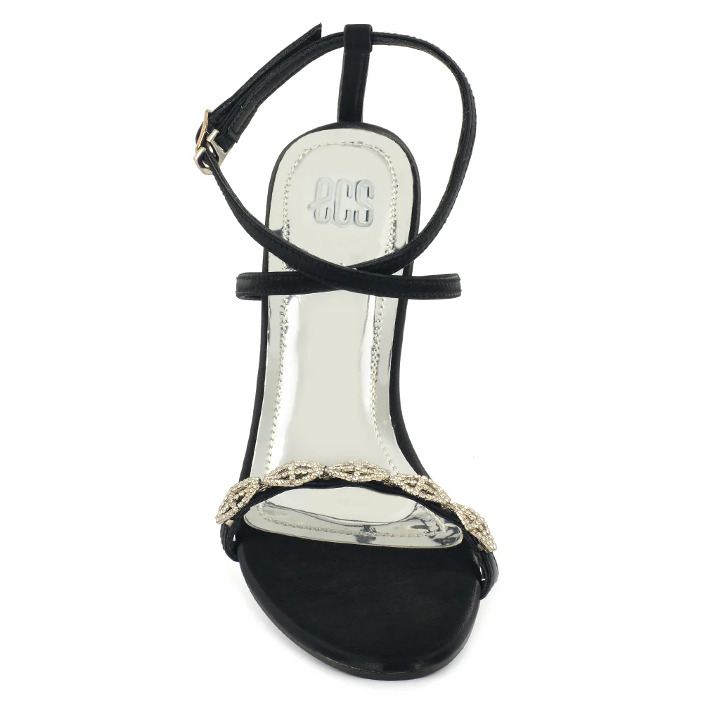 Eleganza Kitten Heels - Image 4