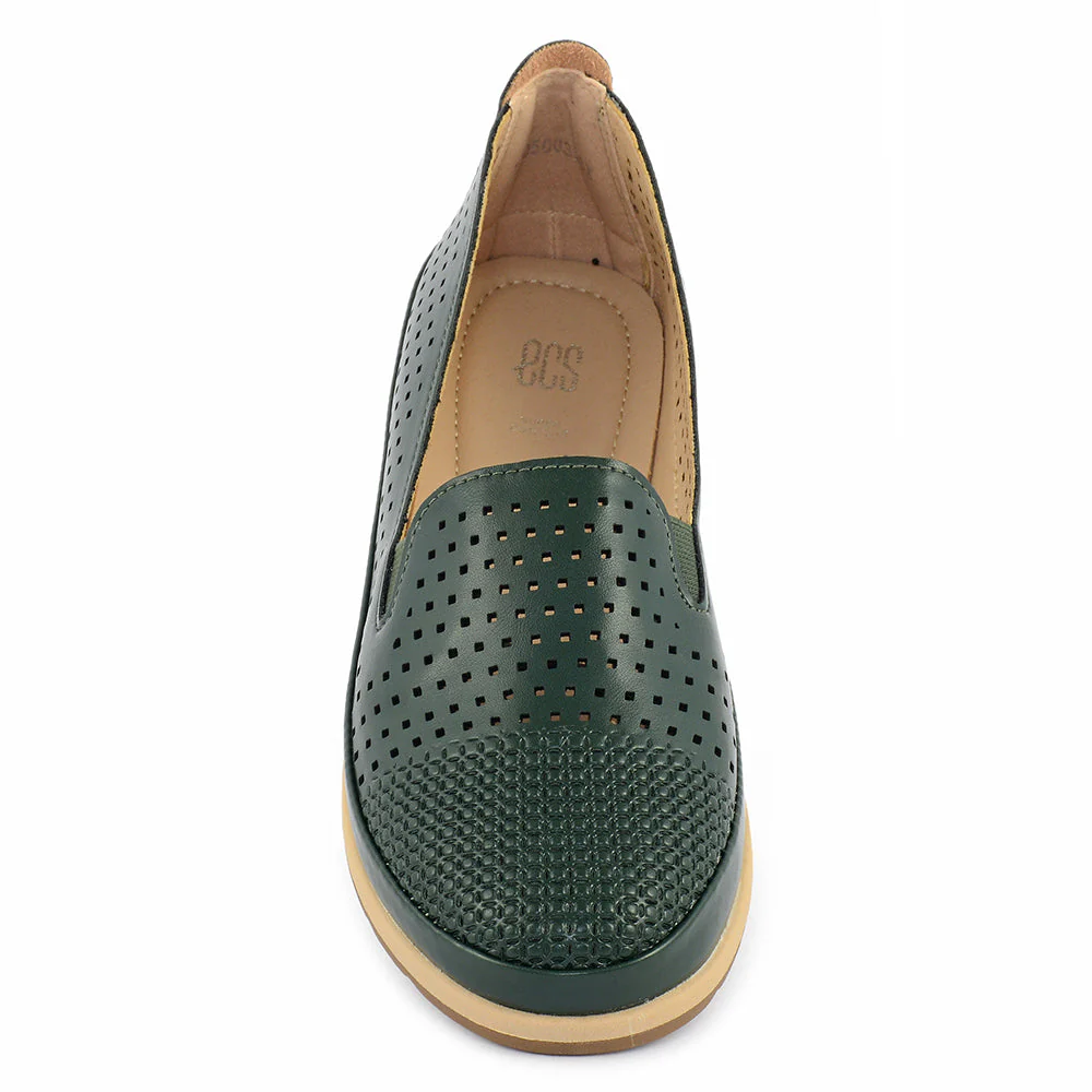 Sleek Stride Pumps - Image 8