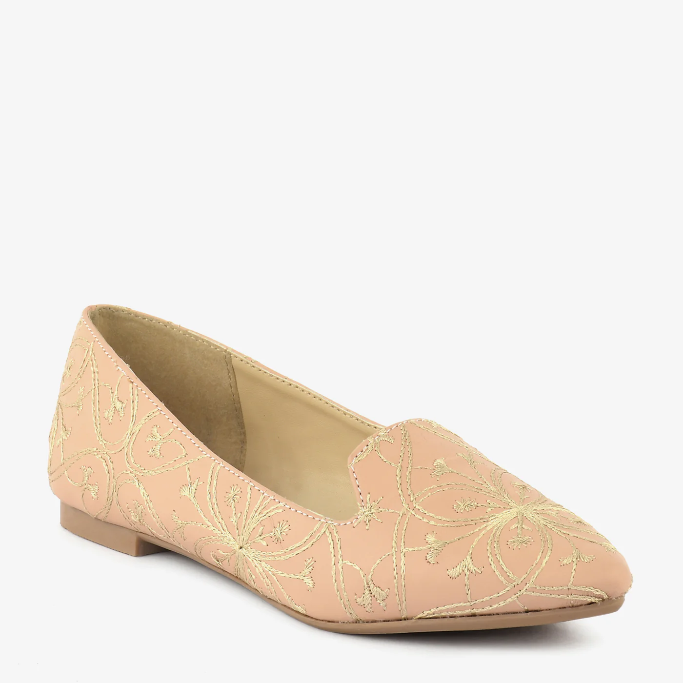 Embroidered Elegance - Image 5