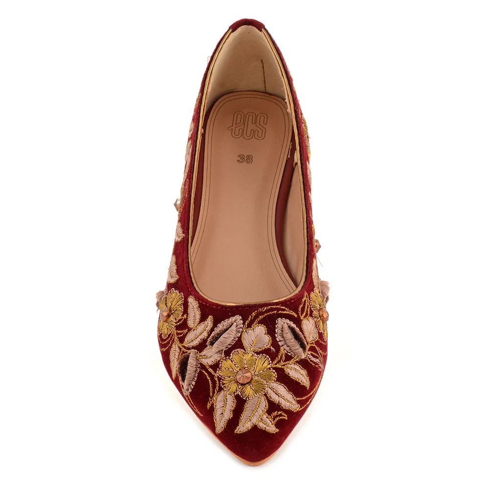 Matte Black Embroidered Women Pumps - Image 8