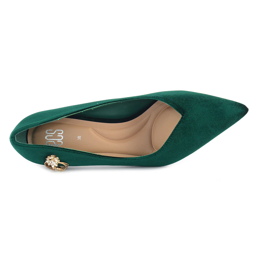 Velvet Grace - Image 7