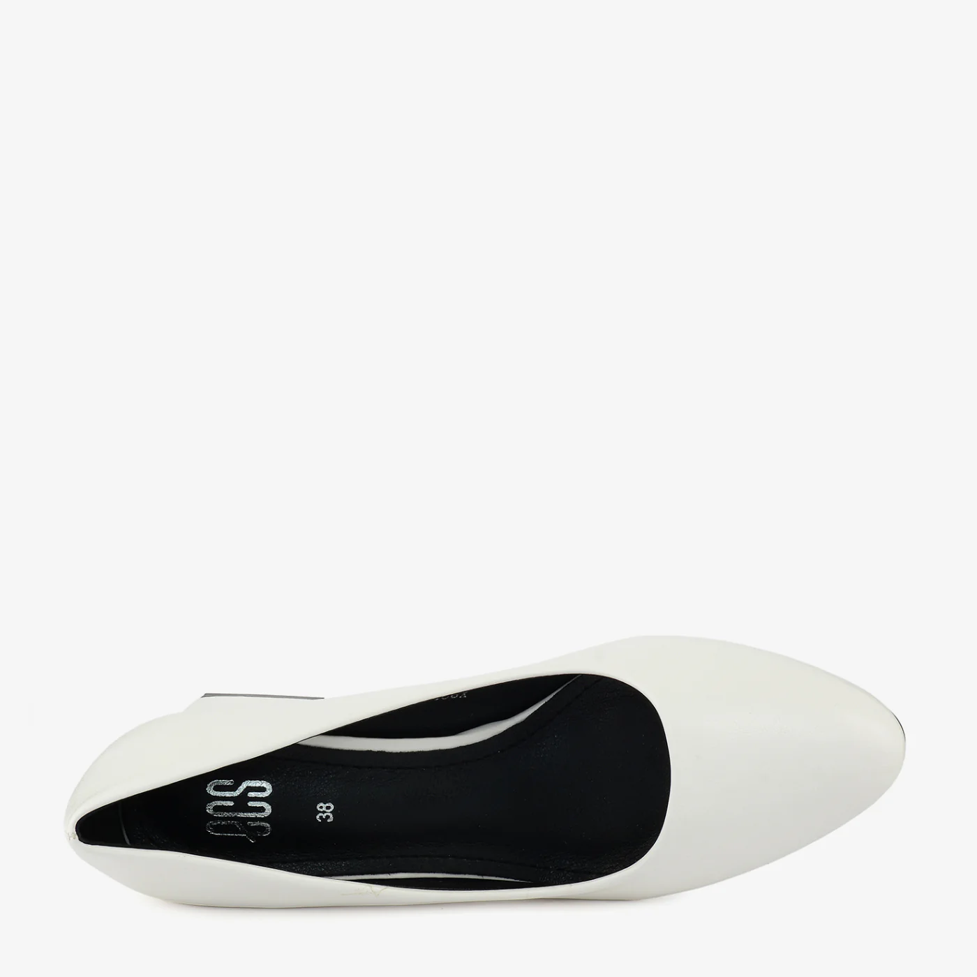 Classic Elegance - Image 11