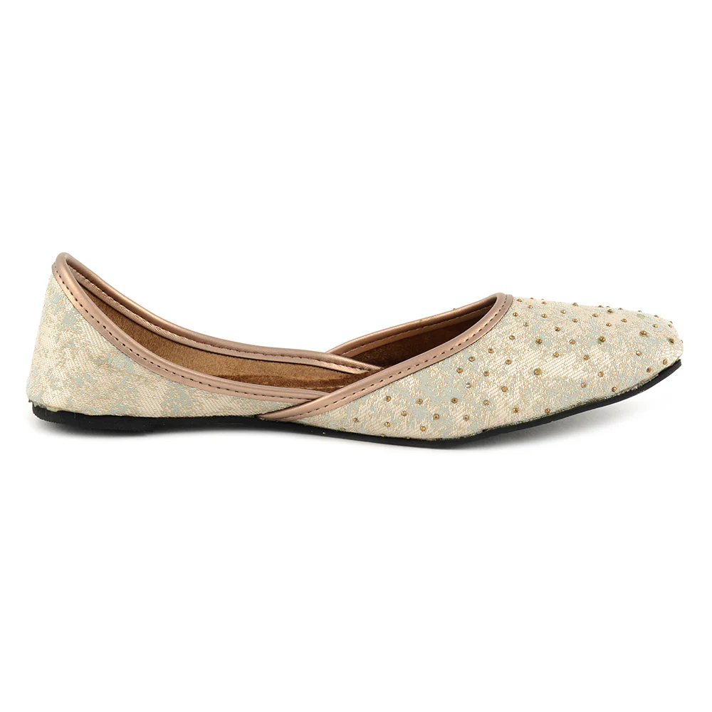 Velvet Khussa - Image 2