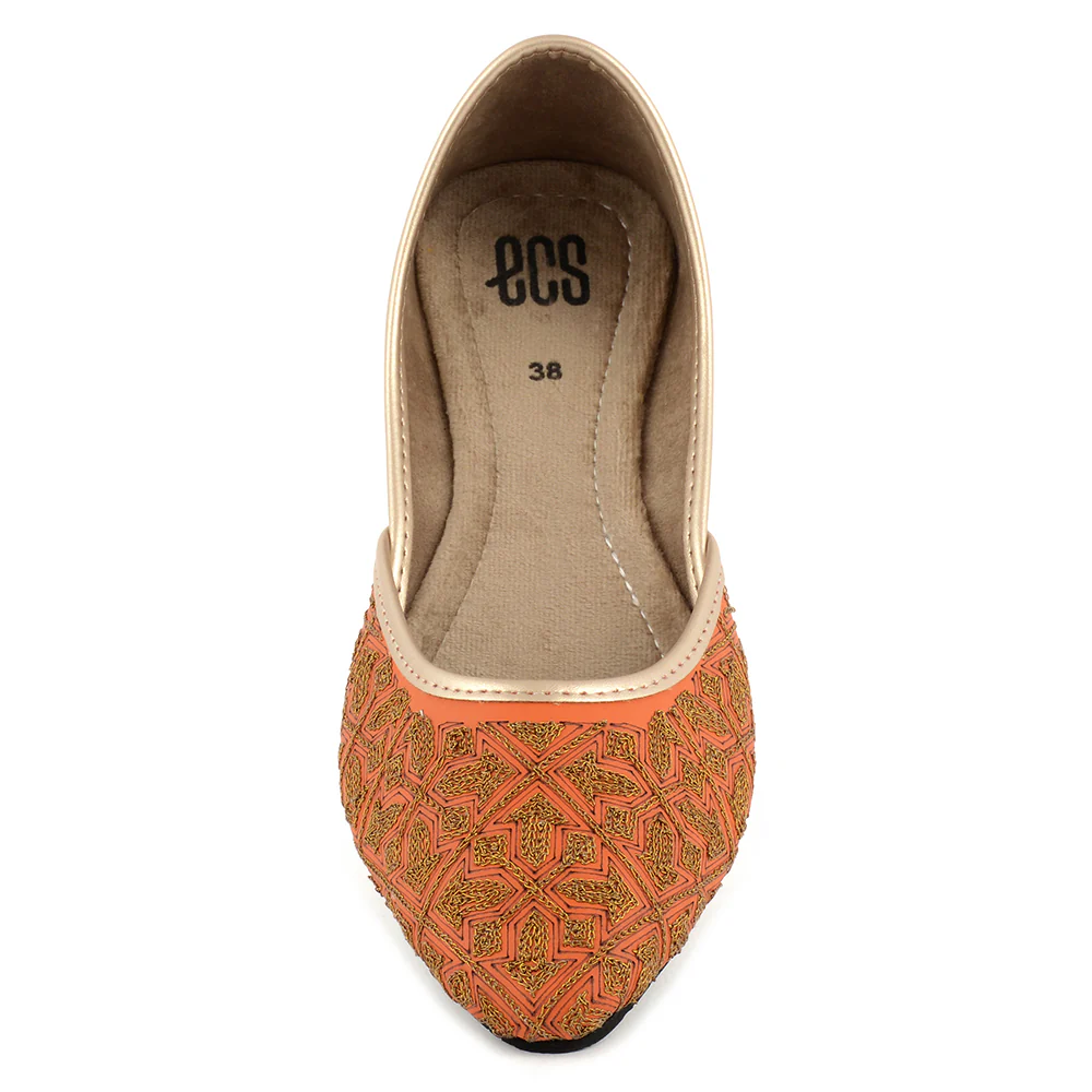 Tilla & Laser Cut Khussa - Image 8