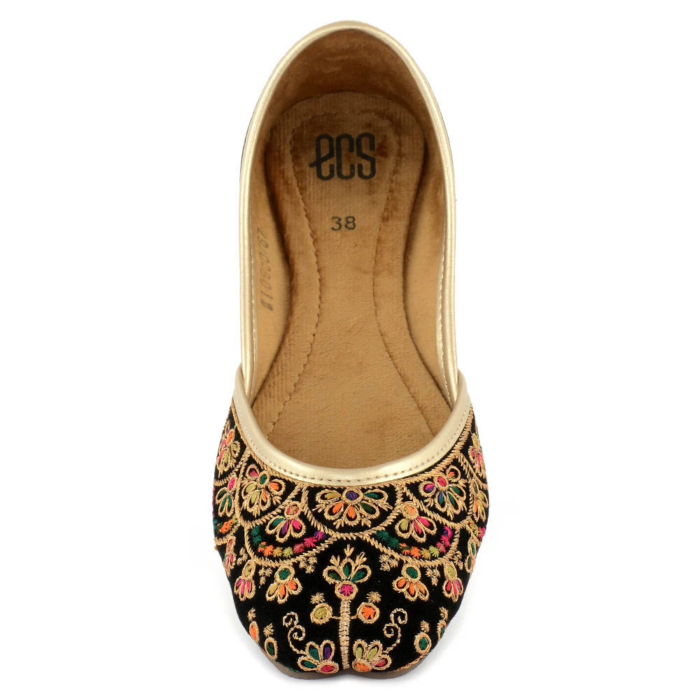 Embroidered Khussa - Image 4