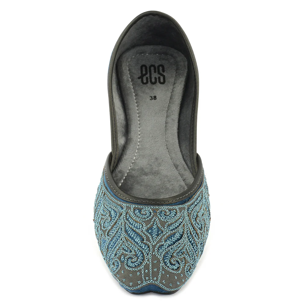 Velvety Khussa - Image 4