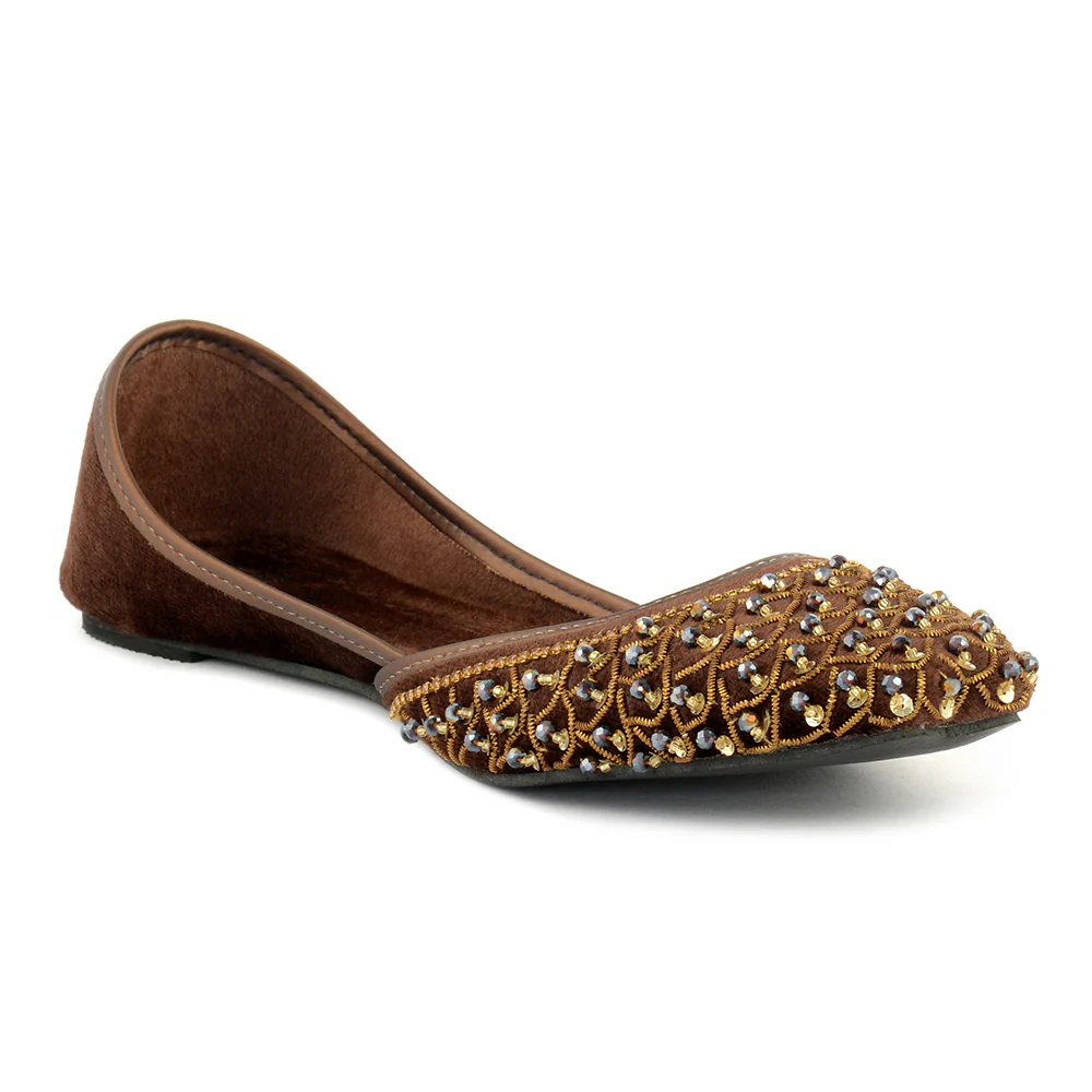 Velvety Khussa