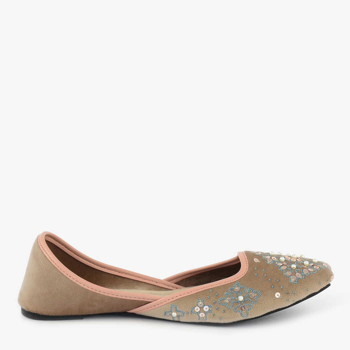Embroidered Elegance - Image 2
