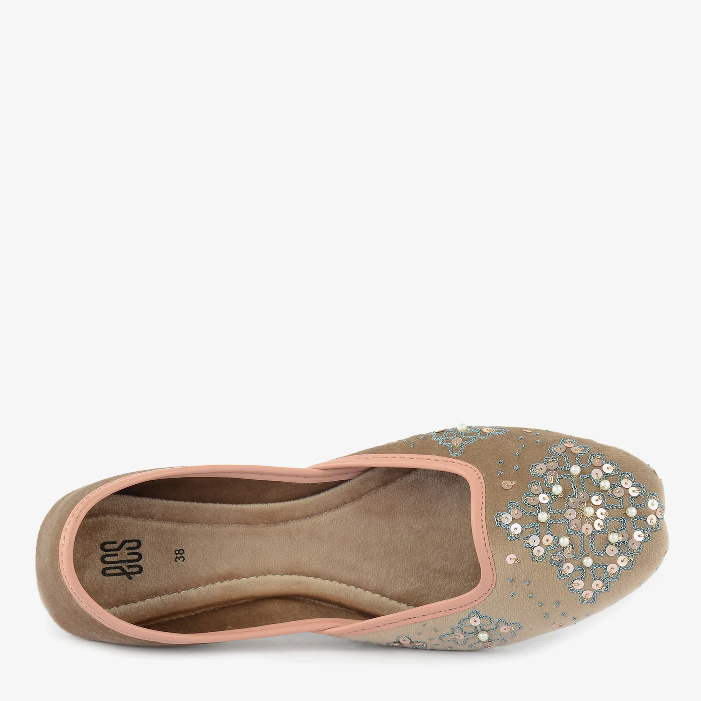 Embroidered Elegance - Image 3