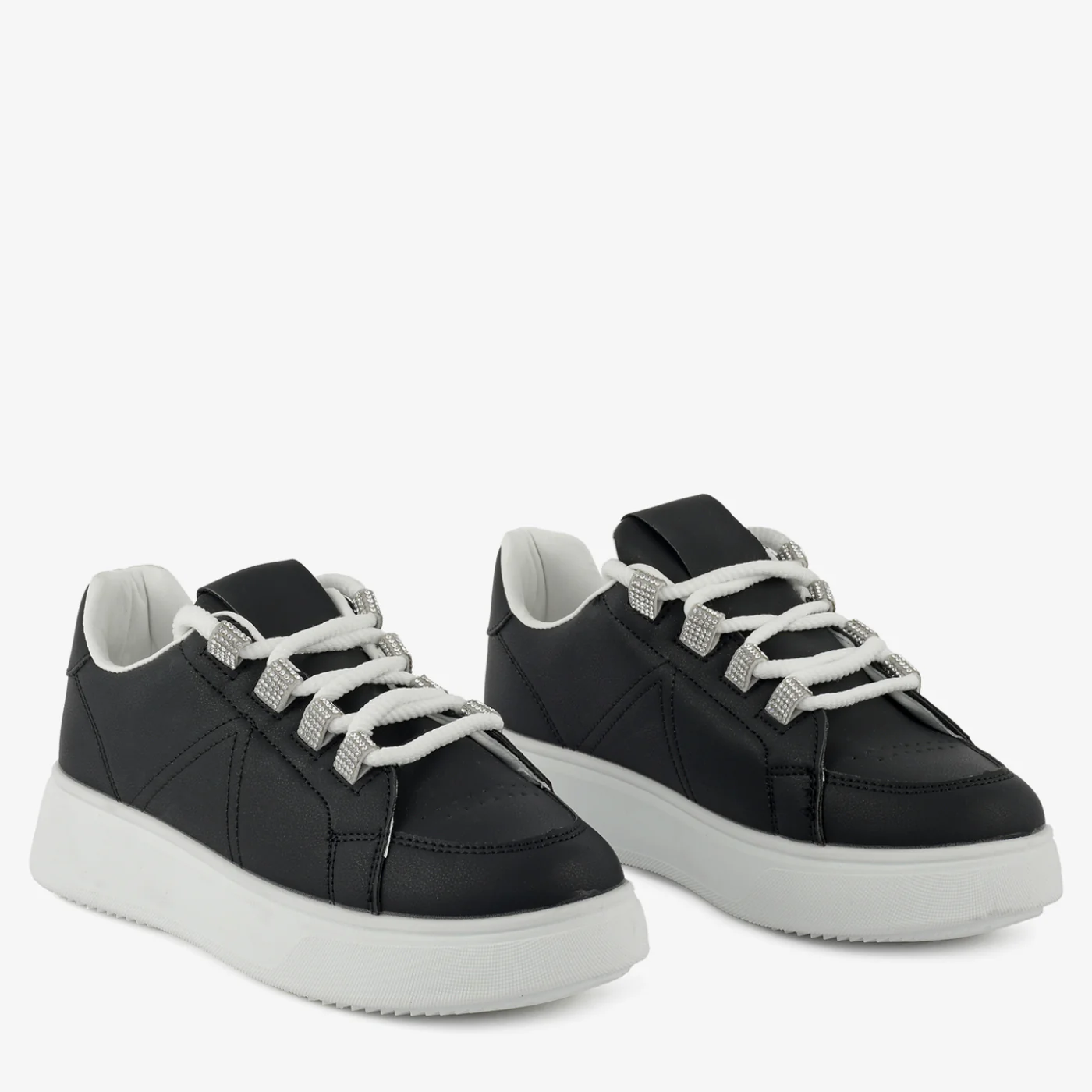 Classic Comfort - Image 6