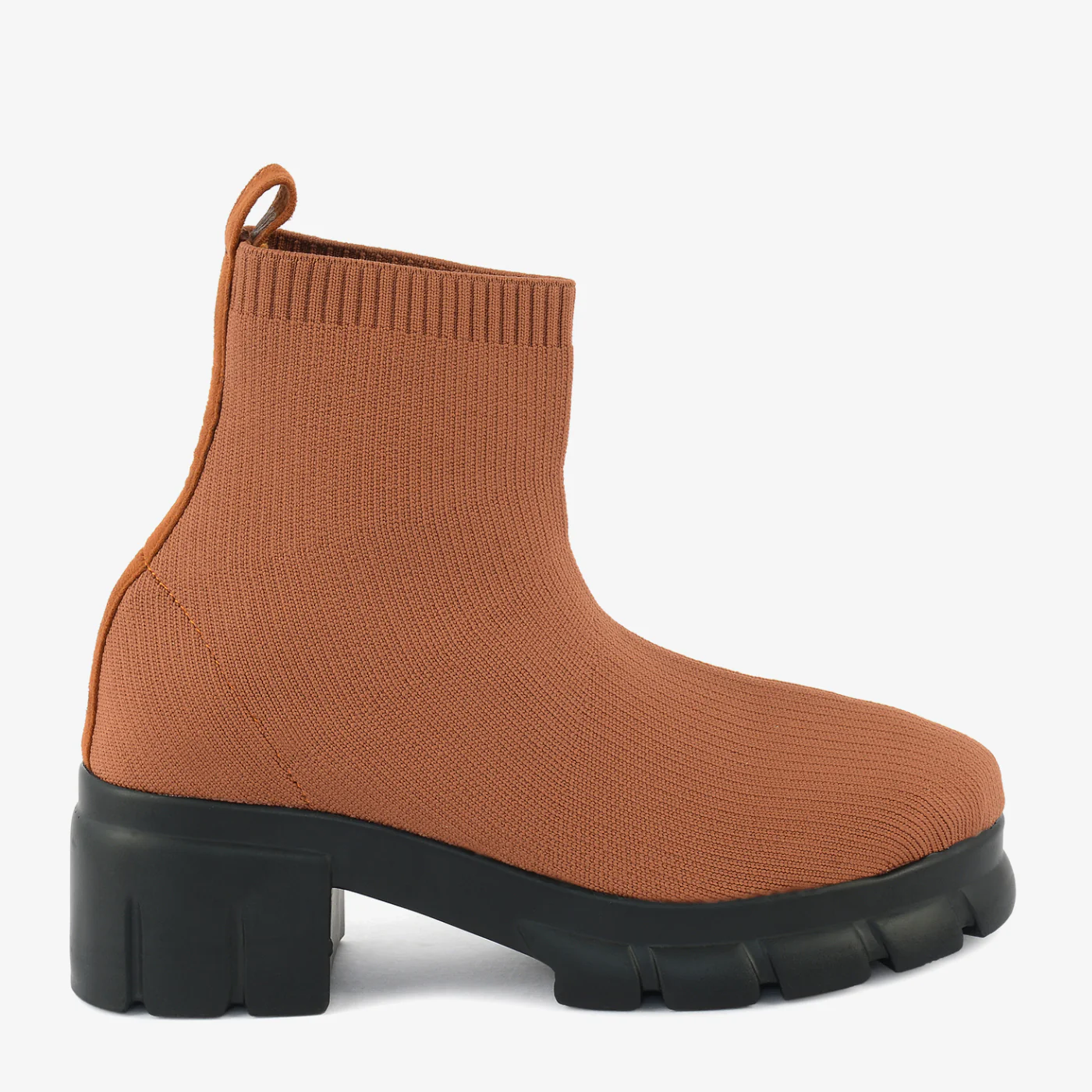 Knitted Comfort - Image 6