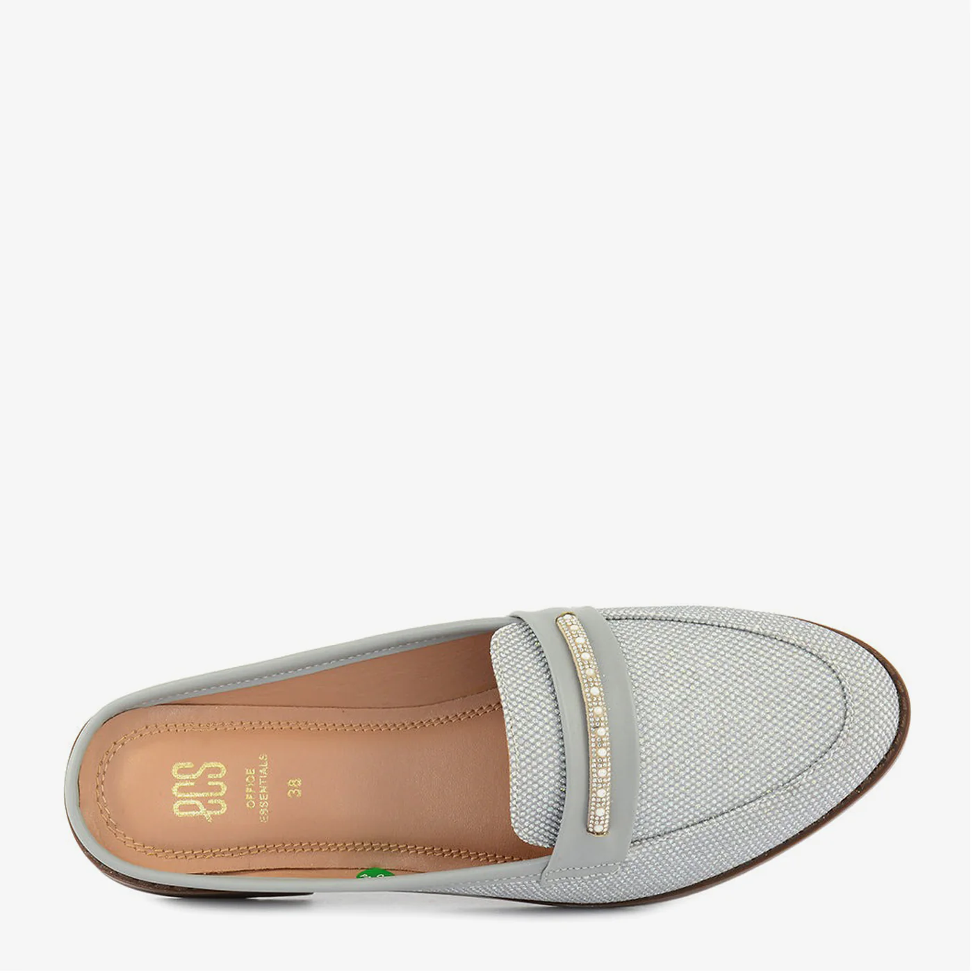 Shimmering Comfort - Image 3