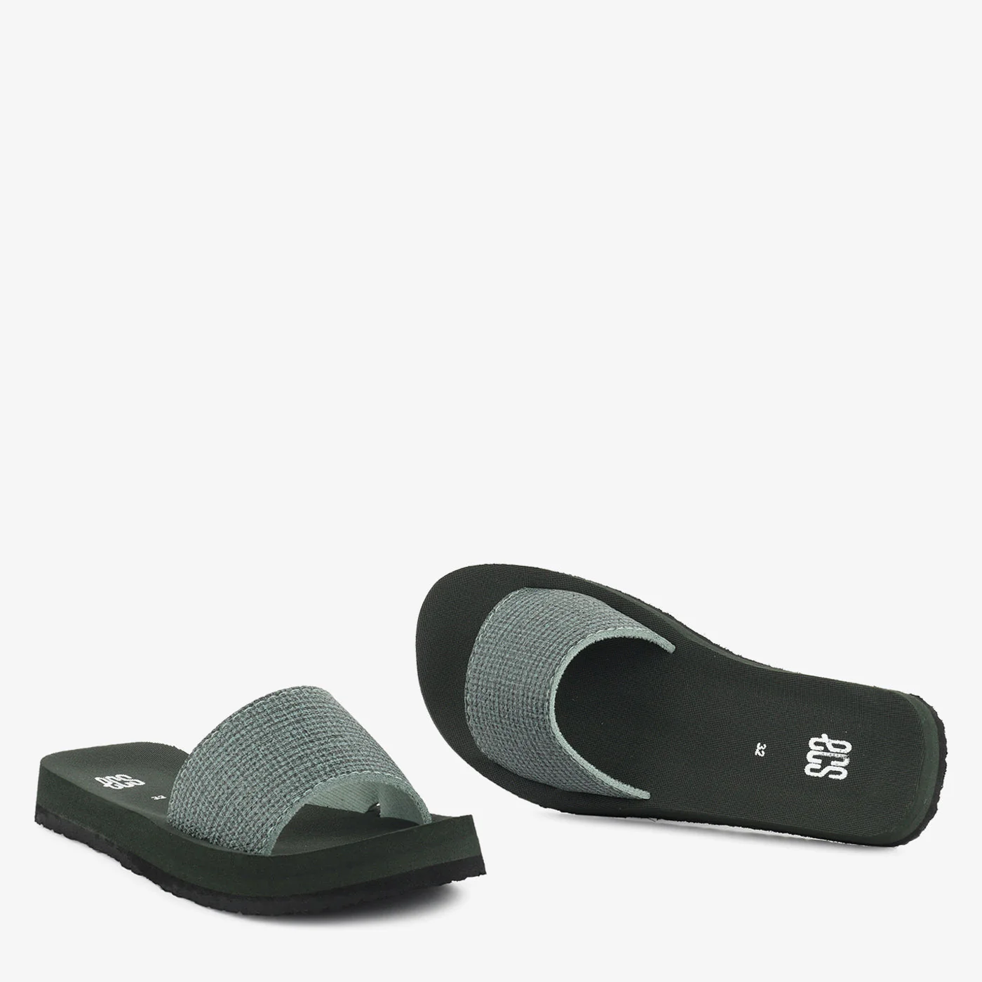 Tiny Comfort - Image 10