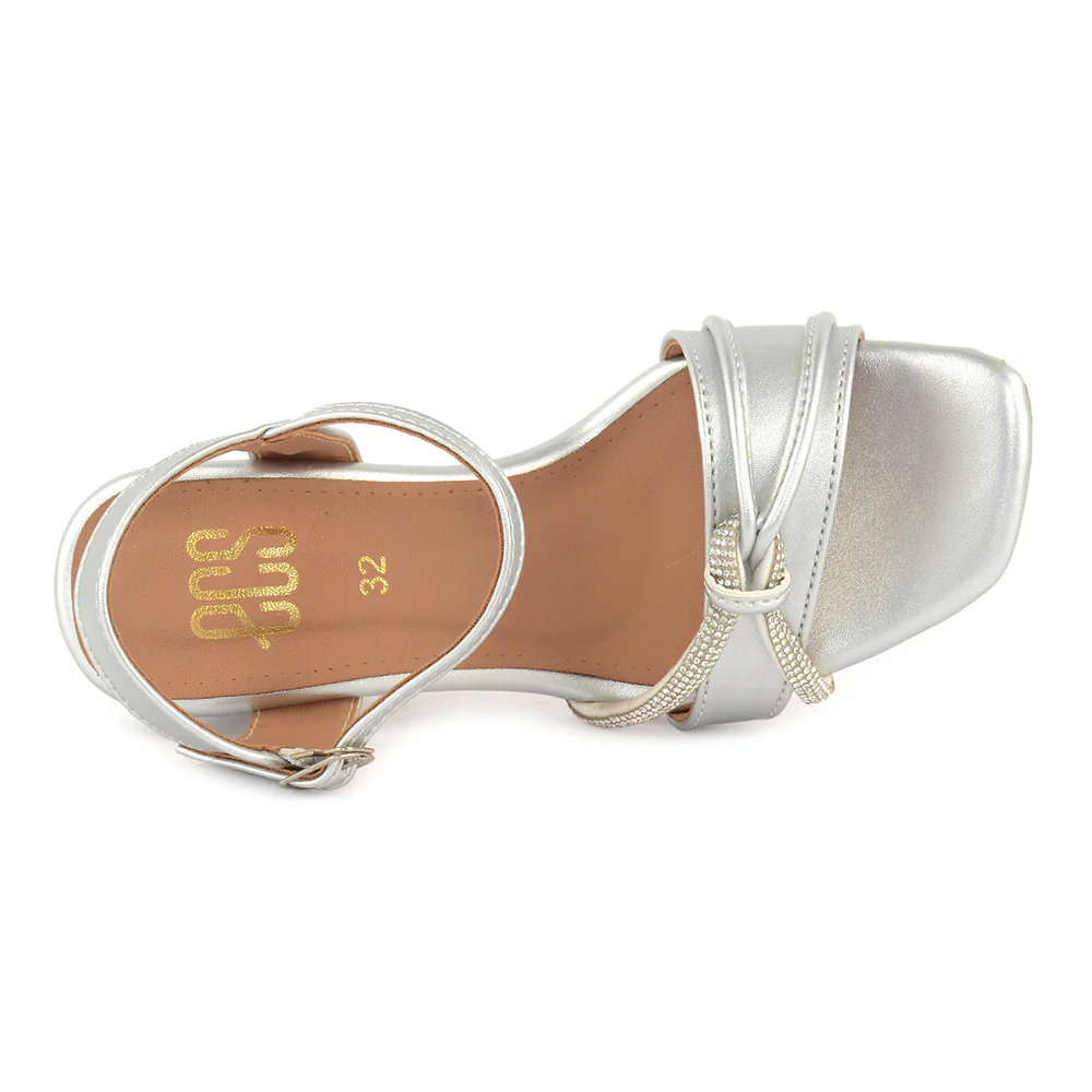 Kids Glossy Sandals - Image 7