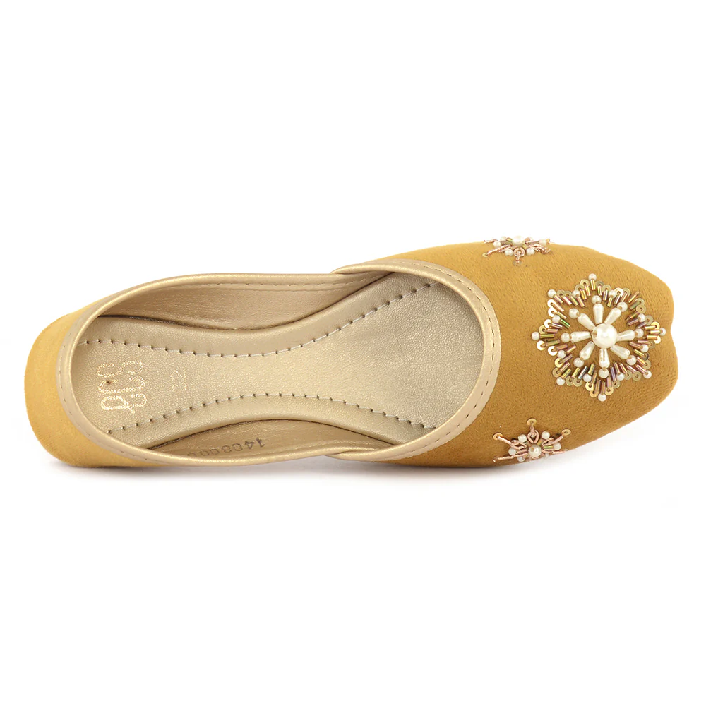 Kids Velvet Khussa - Image 3