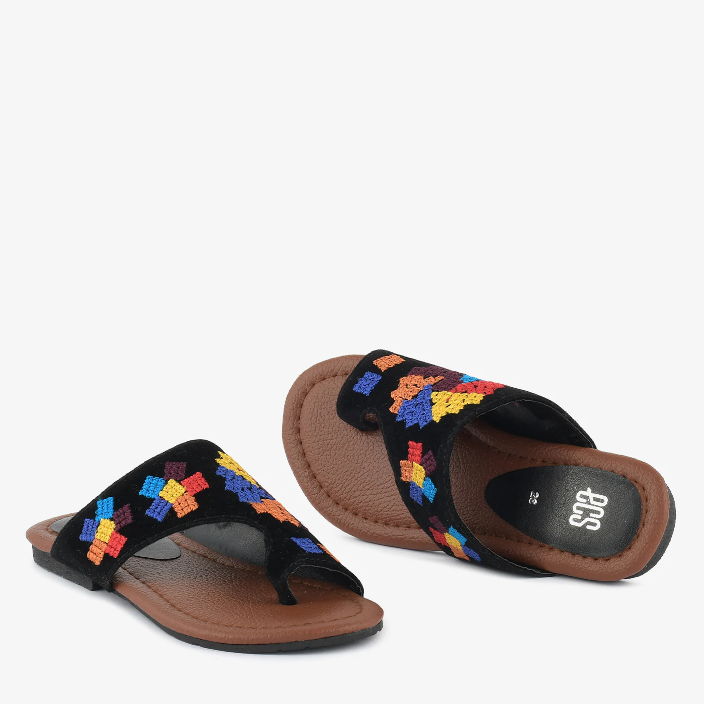 Geometric Embroidered Chappal - Image 2