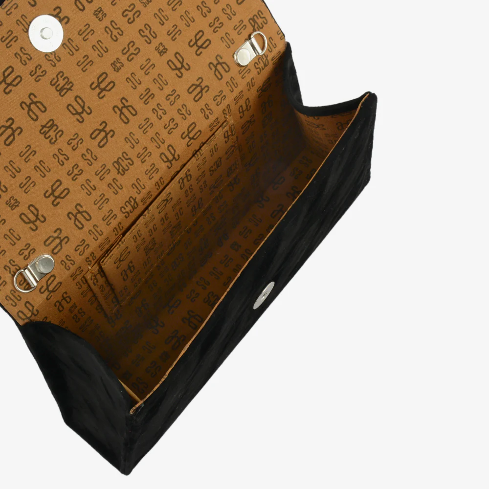 Suede Elegance Clutch - Image 10