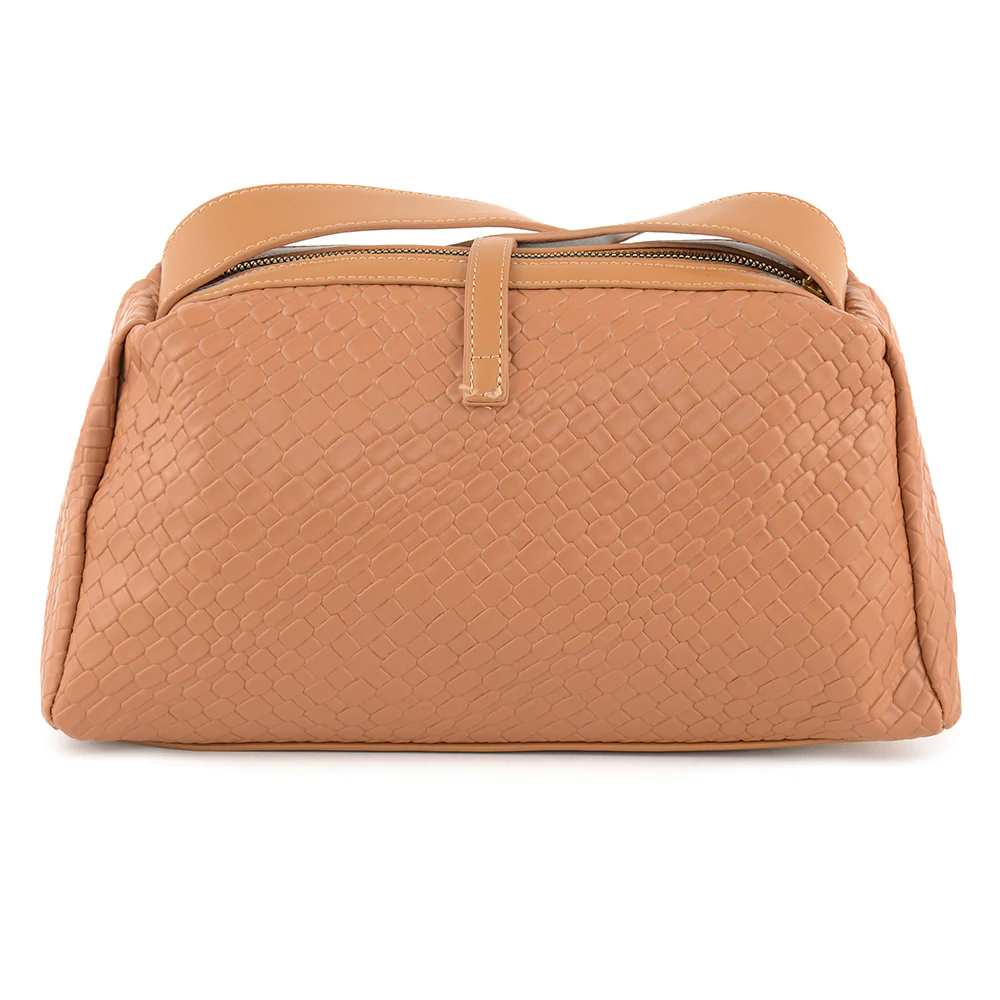 Glossy Elegance - Image 10