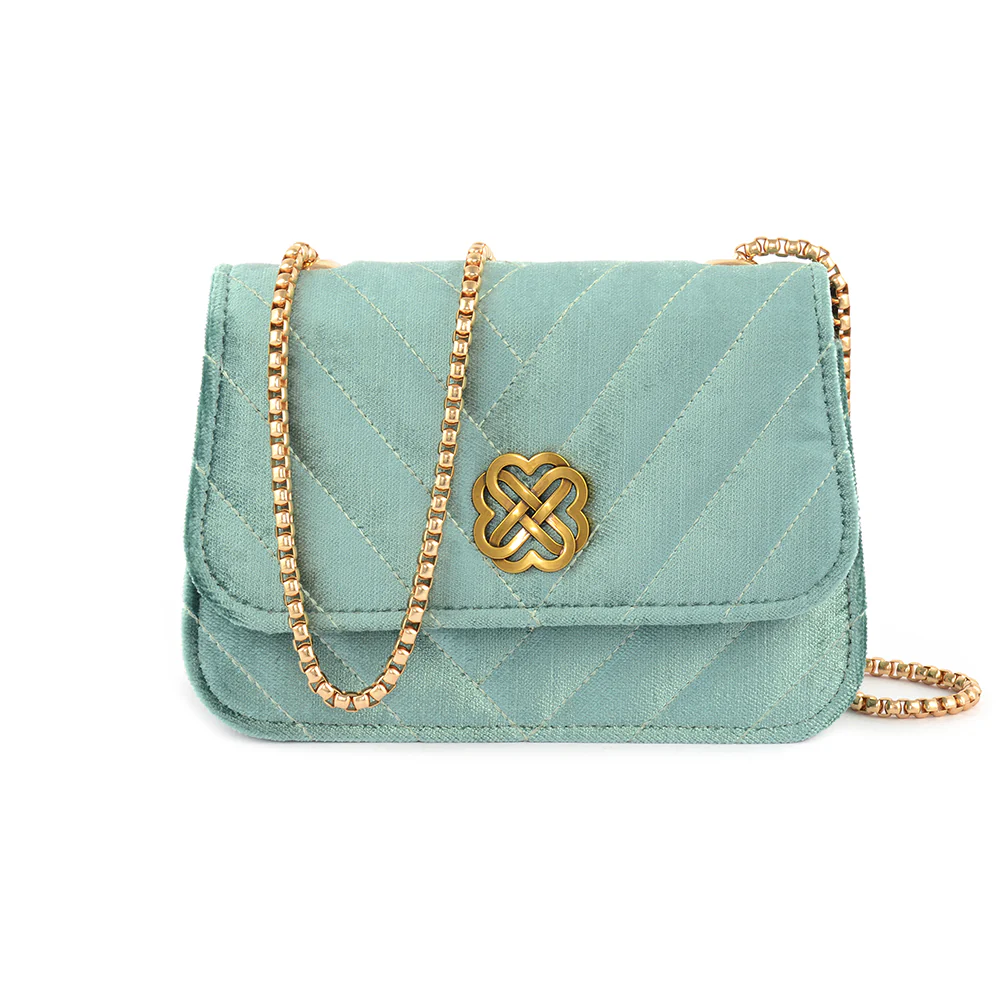 Velvet Quilted Splendor - Image 11