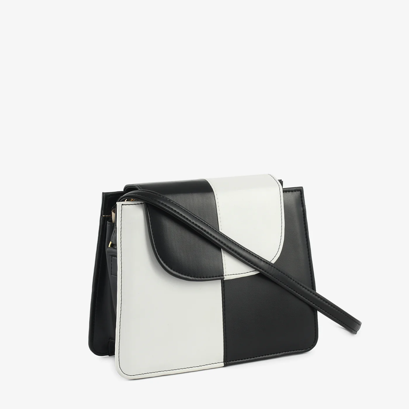 Contrast Charm - Image 6