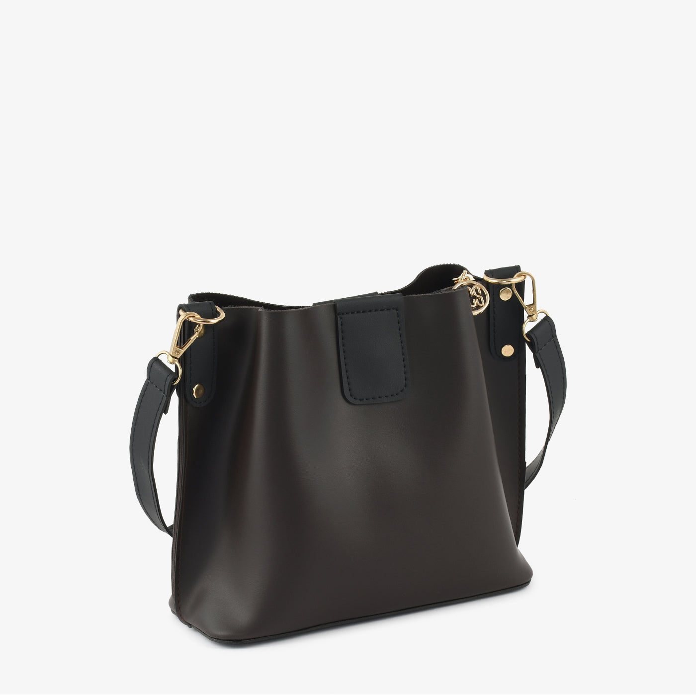 Contrast Carry - Image 5