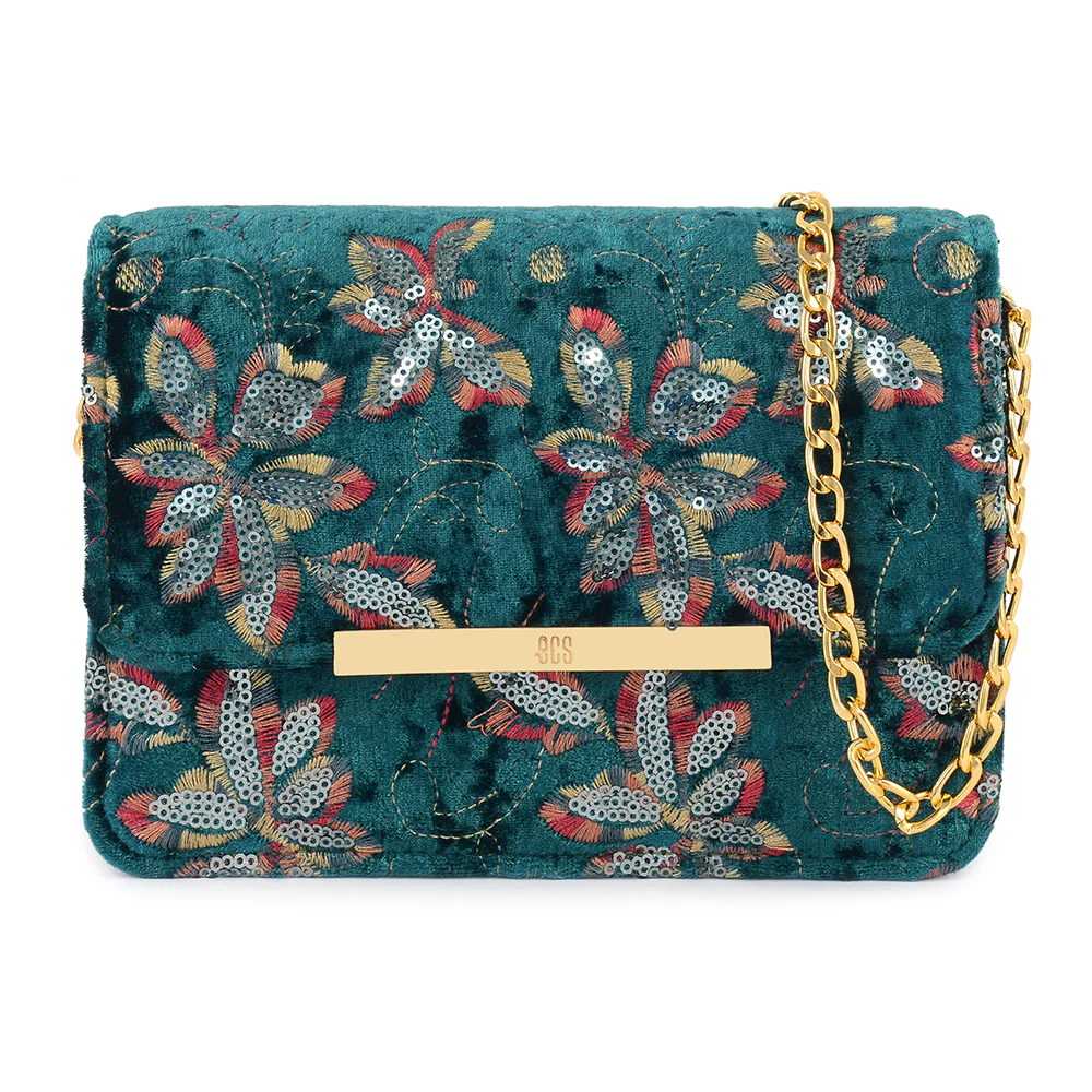 Luxe Charm