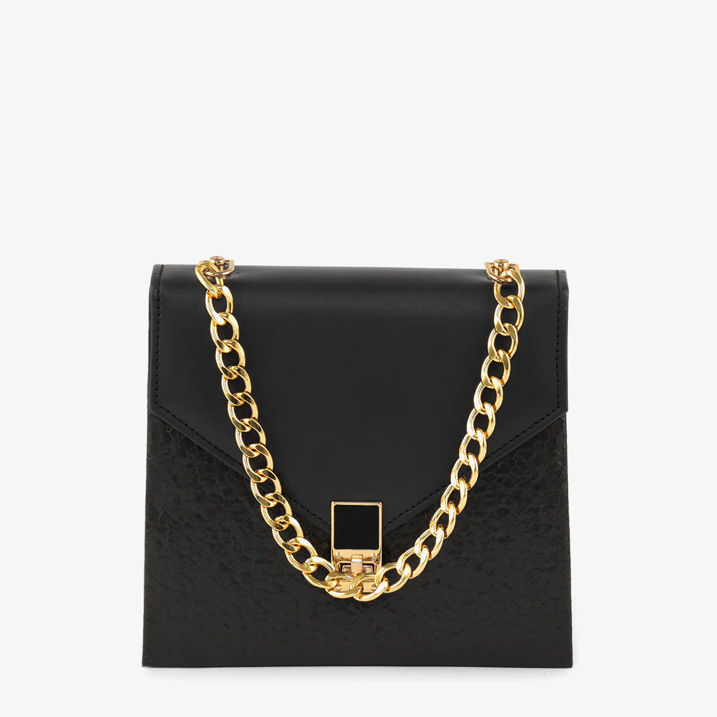 Chain Chic