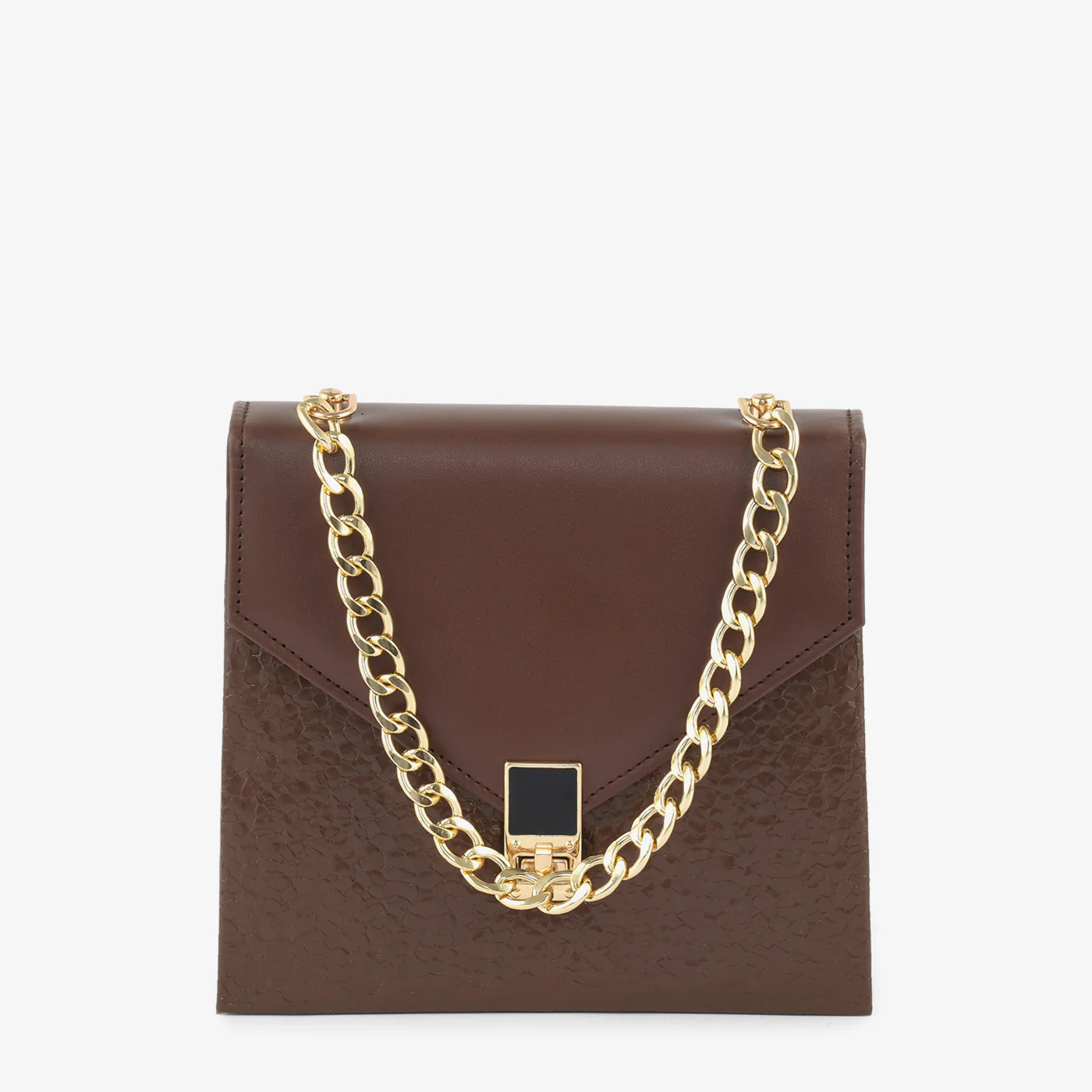 Chain Chic - Image 4