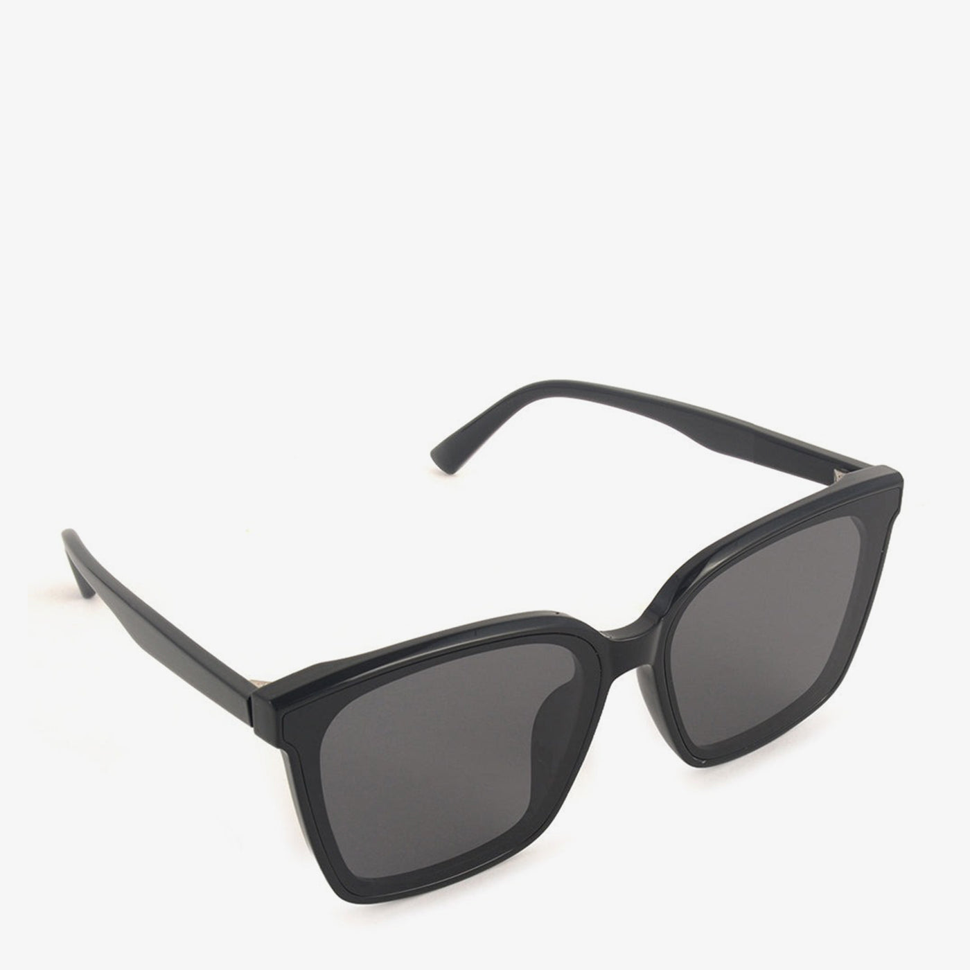 Luxe Charm - Image 2