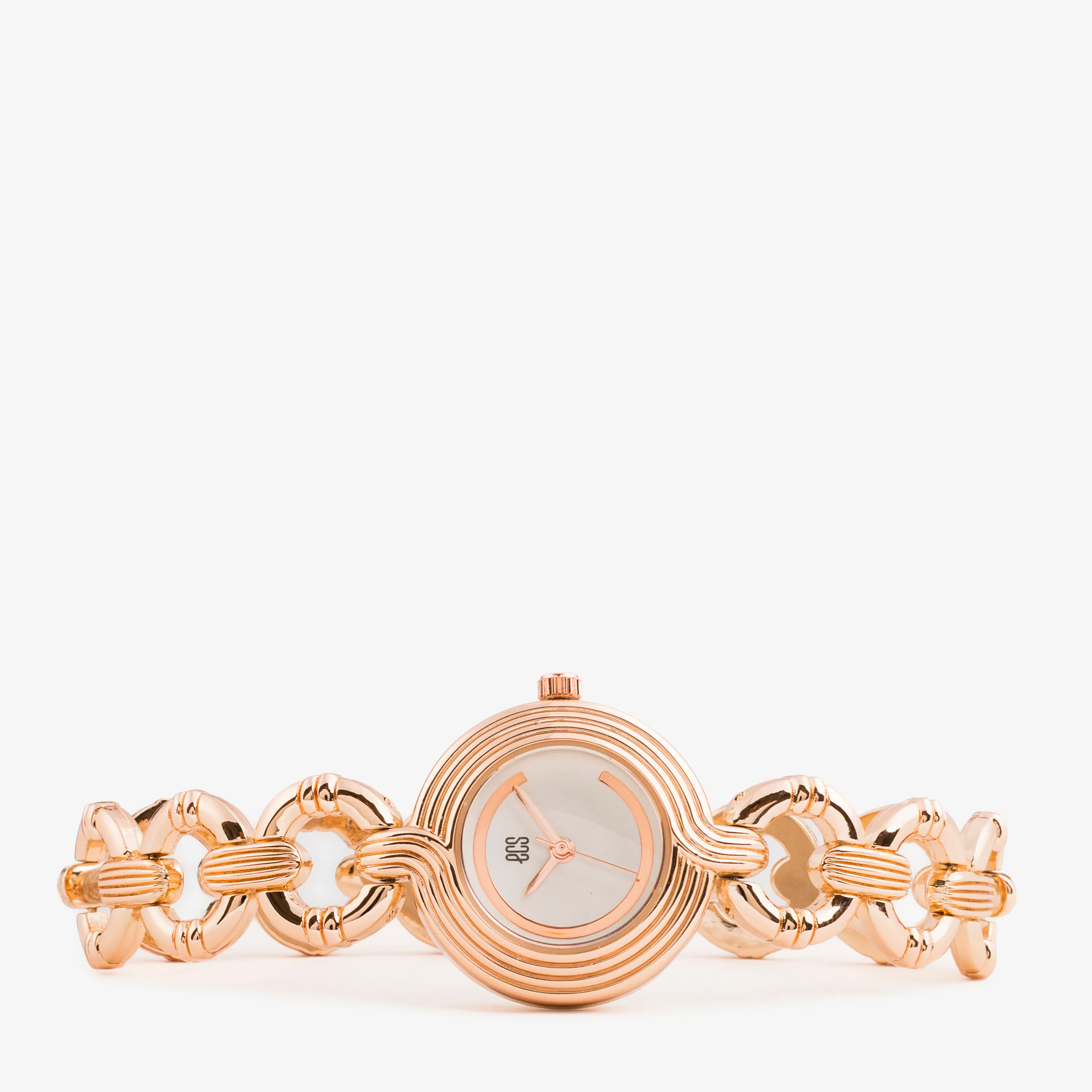 Interlinked Elegance - Image 2